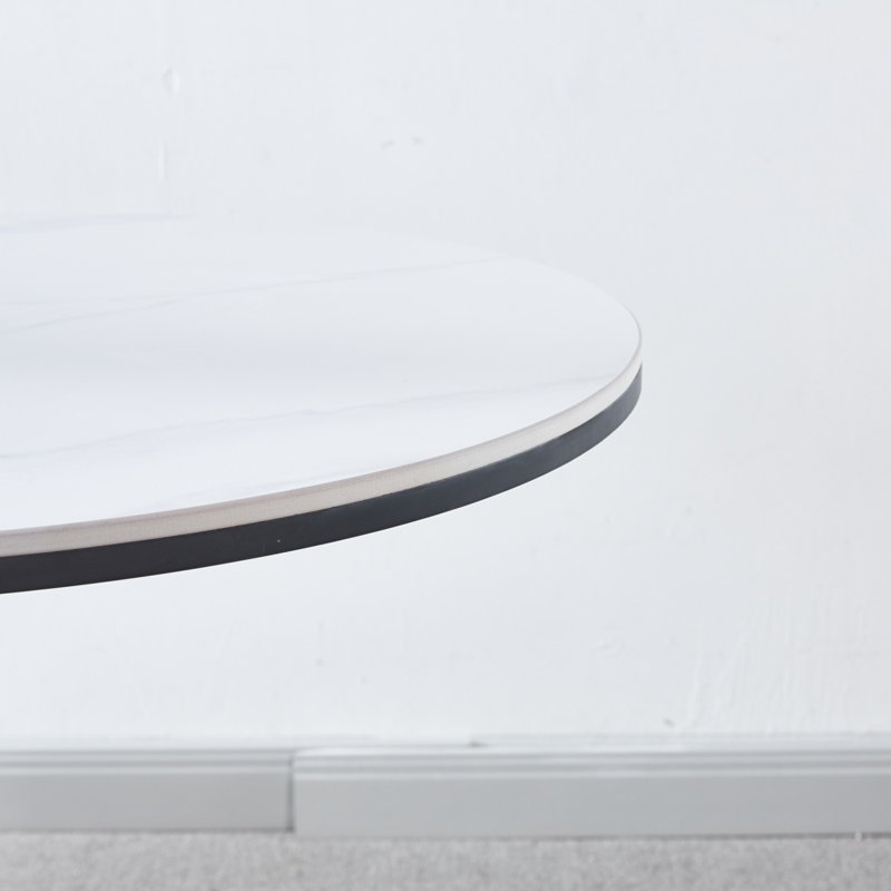 Table d'appoint en métal