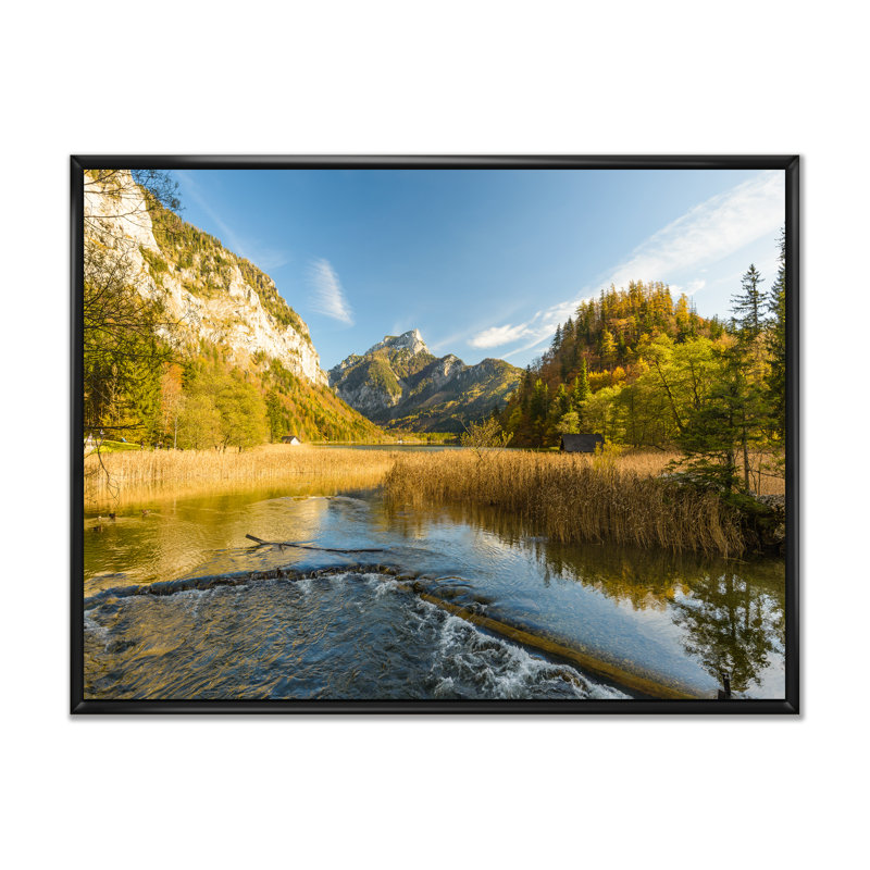 «Lake in Autumn», reproduction d'art sur toile, H 16 po x l 32 po x P 1 po, Cadre flottant noir