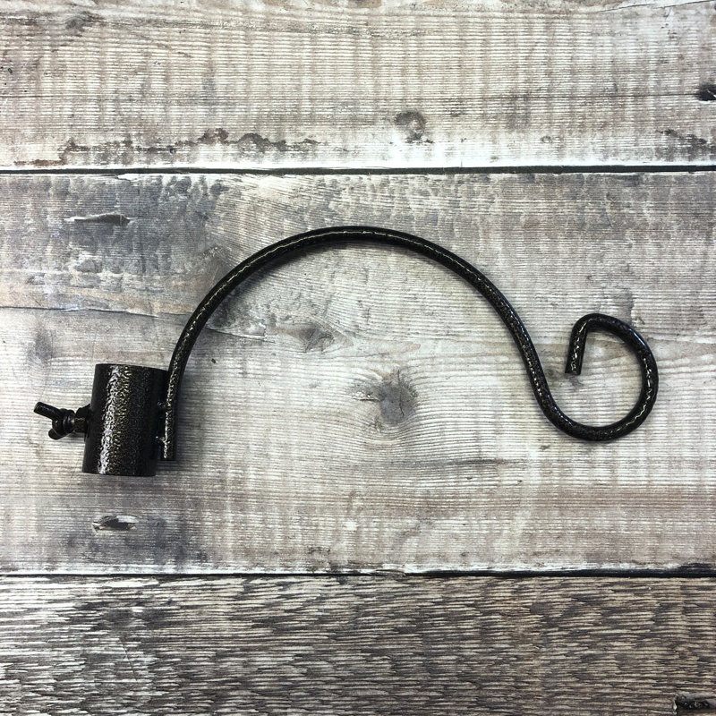 Pinkerton Steel Feeding Station