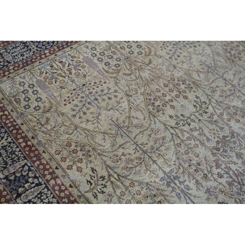 Tapis doré et noir noué à la main de haute qualité