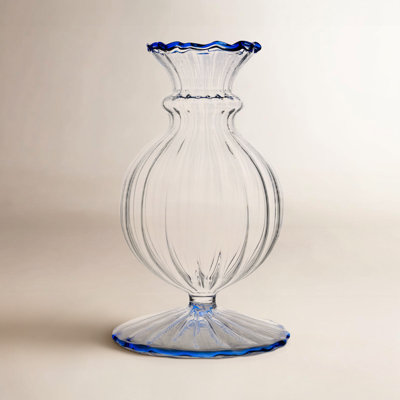Miss Annie Table Vase