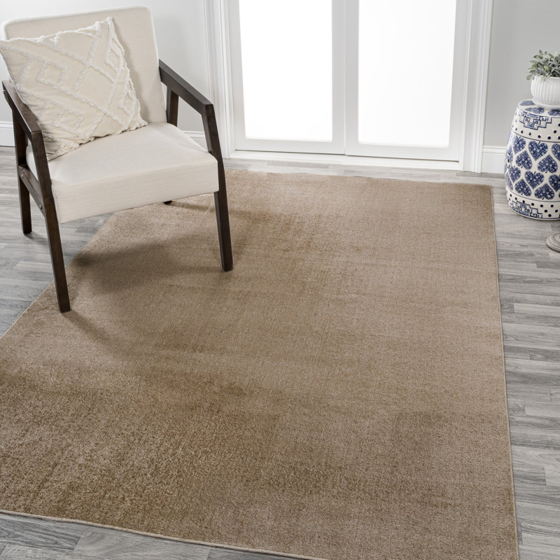 Twyla Classic Solid Low-Pile Machine-Washable Brown Rug, Rectangle 7'10" x 10'