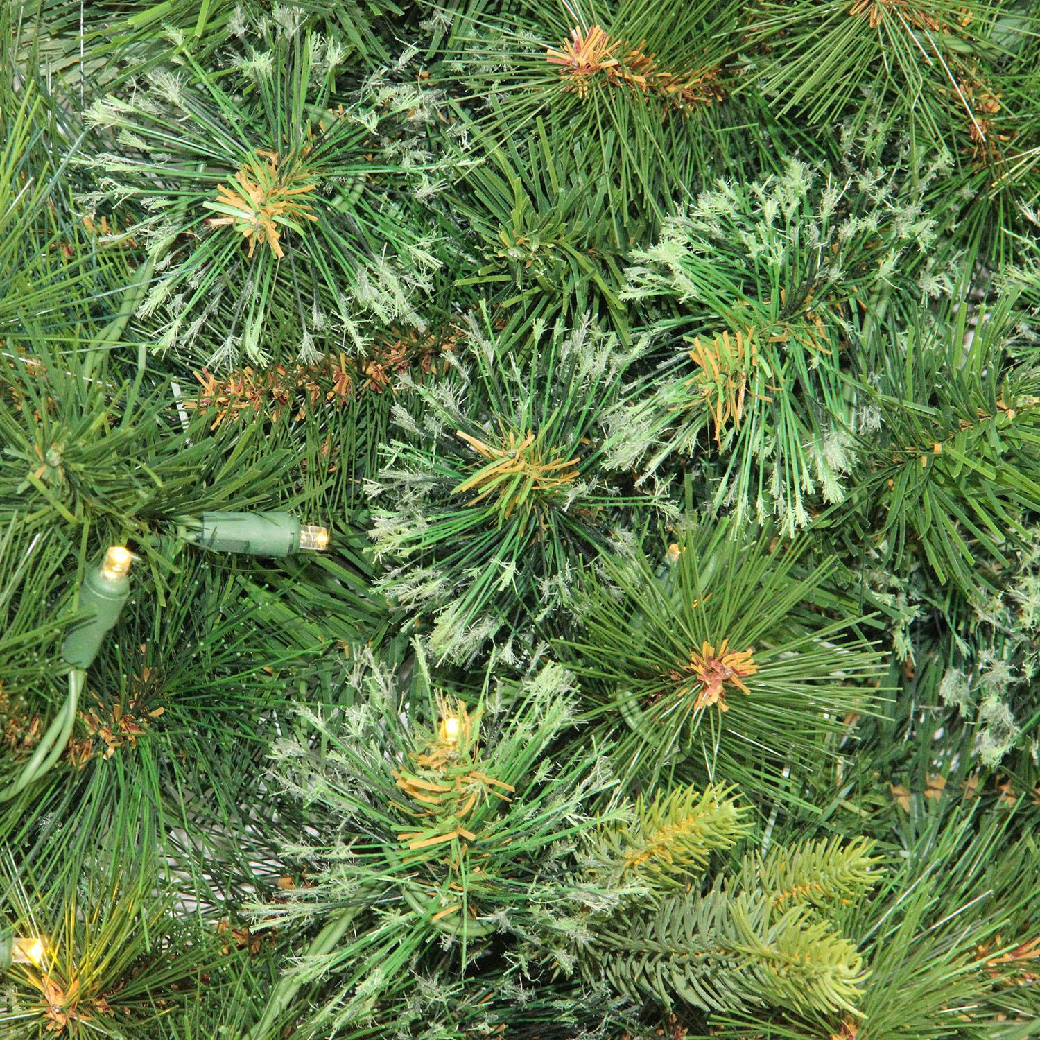 60" Pre-Lit Pine Wreath