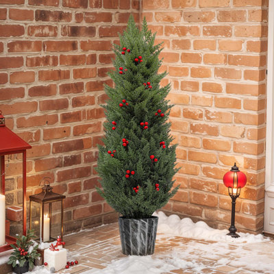  Cyprès artificiel de 4 pi, arbre de Noël extérieur cyprès, plantes artificielles d'extérieur en pot avec baies rouges