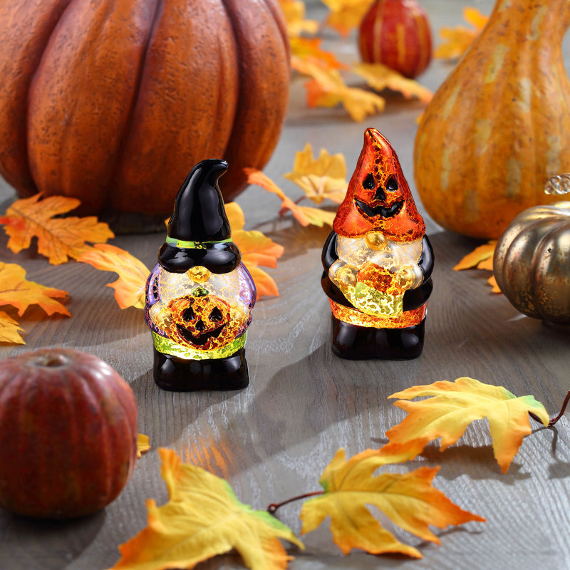 Halloween Figurines & Collectibles