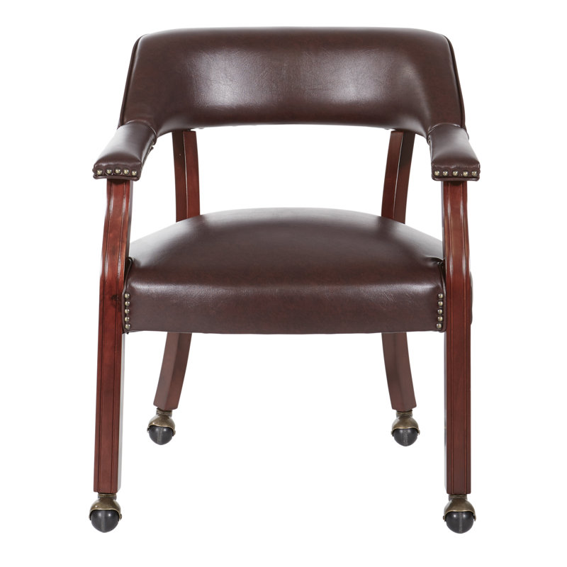 Fauteuil de 25,25 po Hannibal, Vinyle Oxblood, Inclus