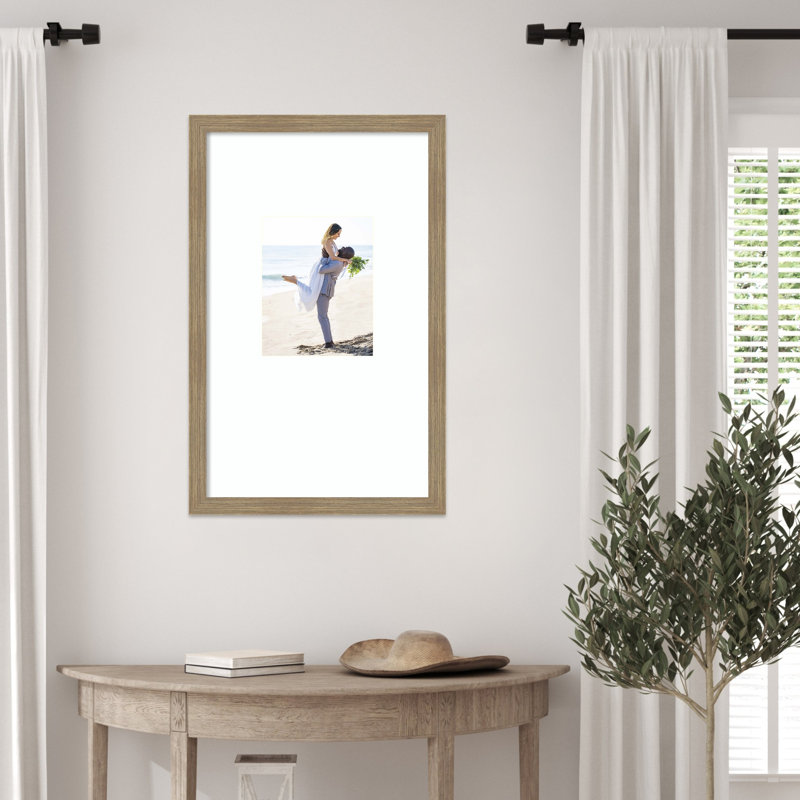 Cadre photo Woodgrain, 16 x 26 avec passe-partout 8 x 10, Grain de bois rayé moka