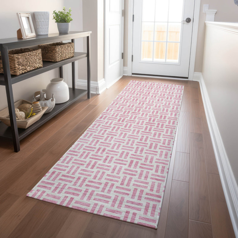 Aquaisha Geometric Indoor Rug, Runner 2'3" x 7'6"