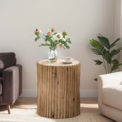Retro Fashion Style Cylindrical Coffee Table with Vertical Texture Relief Design