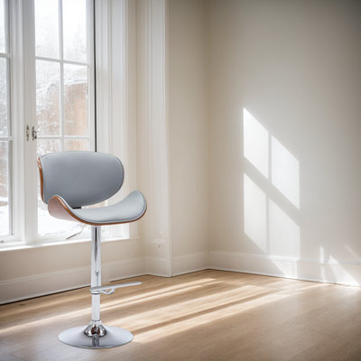 Tabouret de bar rotatif moderne, hauteur réglable en bois cintré avec siège et dossier courbés pour la cuisine ou le bar, gris