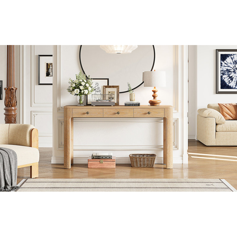 Console rustique avec des coins incurvés, 3 tiroirs dissimulés et des pieds épais et robustes pour l'entrée ou le salon.