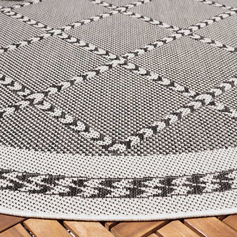 Karalynn Performance Solid Color Indoor/Outdoor Area Rug, Round 6'7"