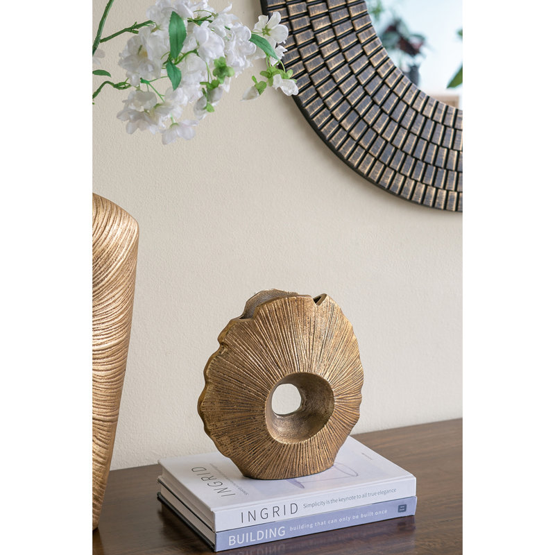 Vase au design contemporain