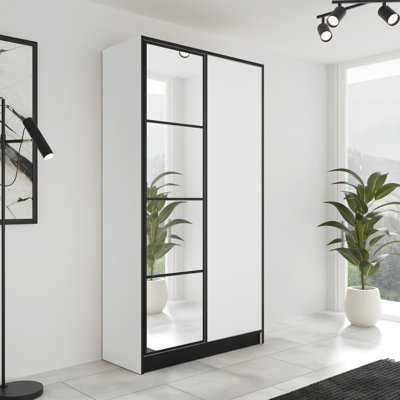 Laminate Wardrobe