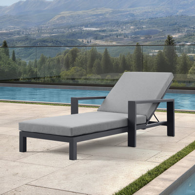 Hoyt 35'' Outdoor Metal Chaise Lounge