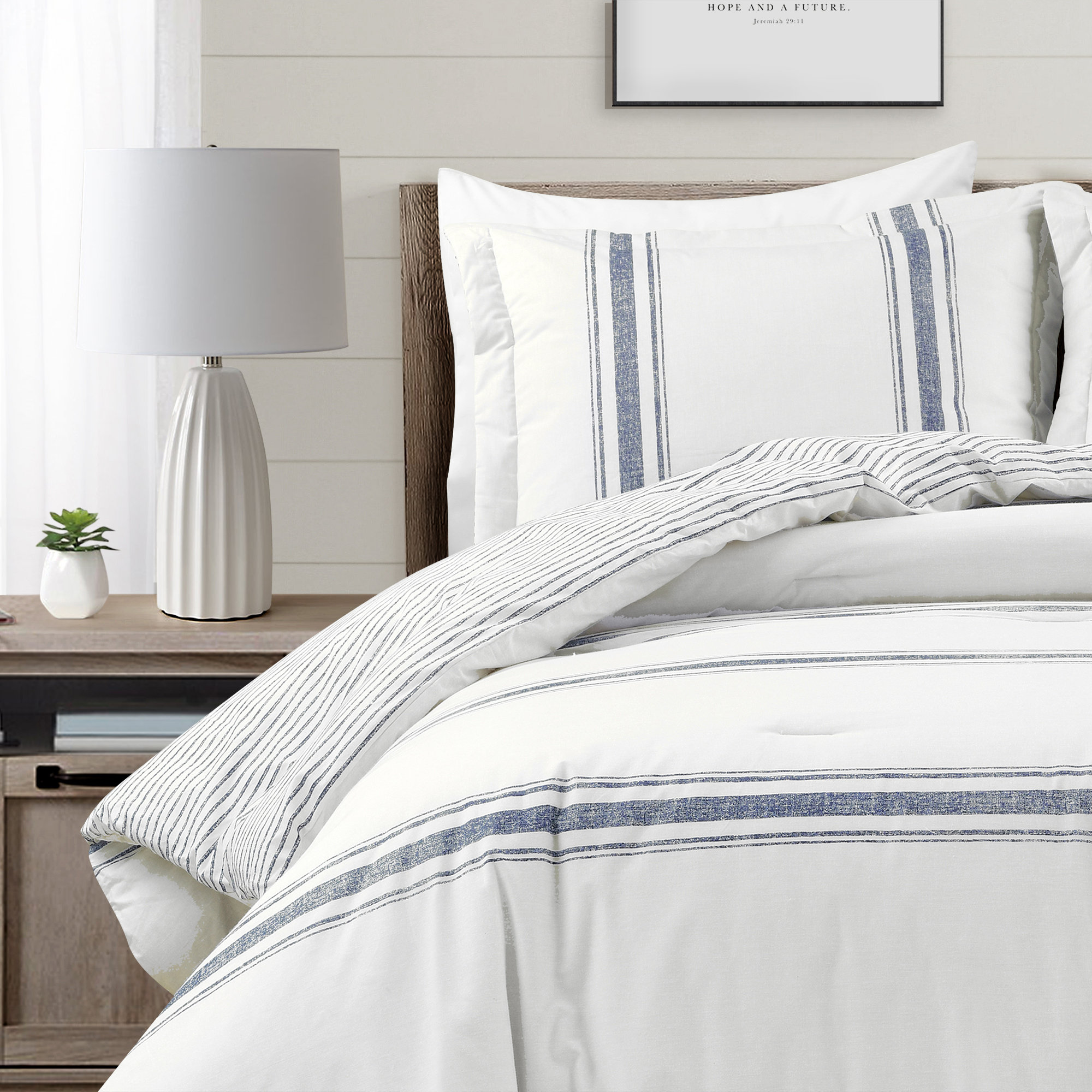 Gilroy Cotton Comforter Set, Navy, Full/Queen Comforter + 2 Pillow Shams