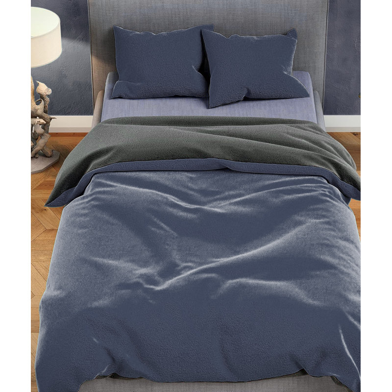 Chanson Bed Linen, 200 x 200 cm Duvet Cover Set with 2 Pillow Shams, Blue