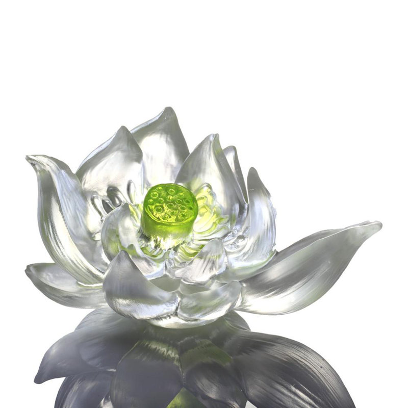 La sculpture de votre fleur de lotus en cristal