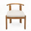 Chaise en bois sans accoudoirs