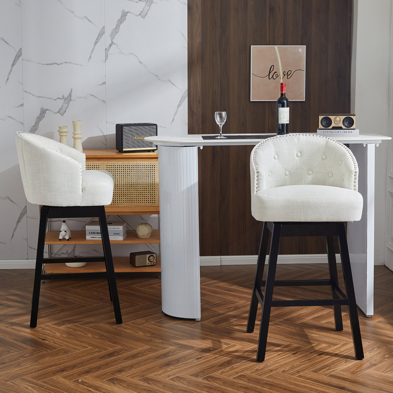 Ensemble de 2 tabourets de comptoir pivotants 33,25 ", tabourets de bar rembourrés à hauteur de comptoir avec structure en bois d'hévéa massif, dossier, repose-pieds, tabourets de bar sans accoudoir pour bar personnel, comptoir de cuisine, noir et bei