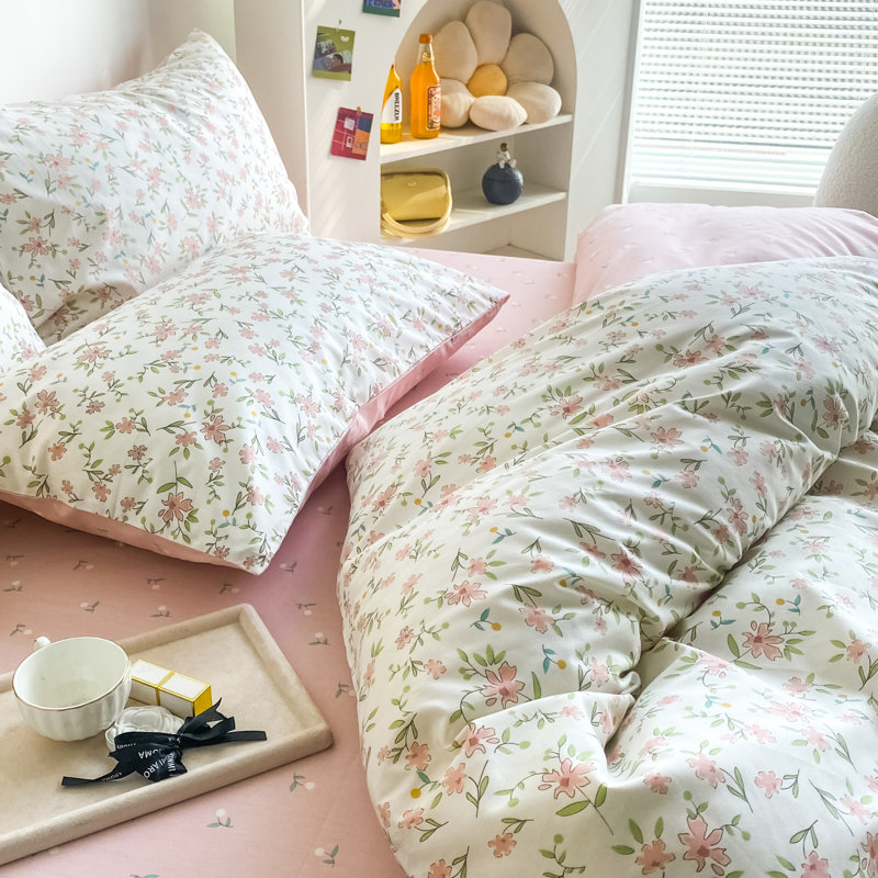 Microfiber Floral Print Comforter Set, Twin XL Comforter + 2 Pillowcases, White/Green/Pink Floral