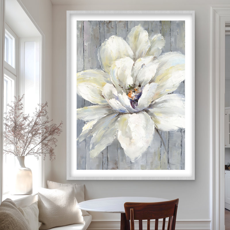 Fleur blanche sur bois - impression florale encadrée pour la décoration intérieure