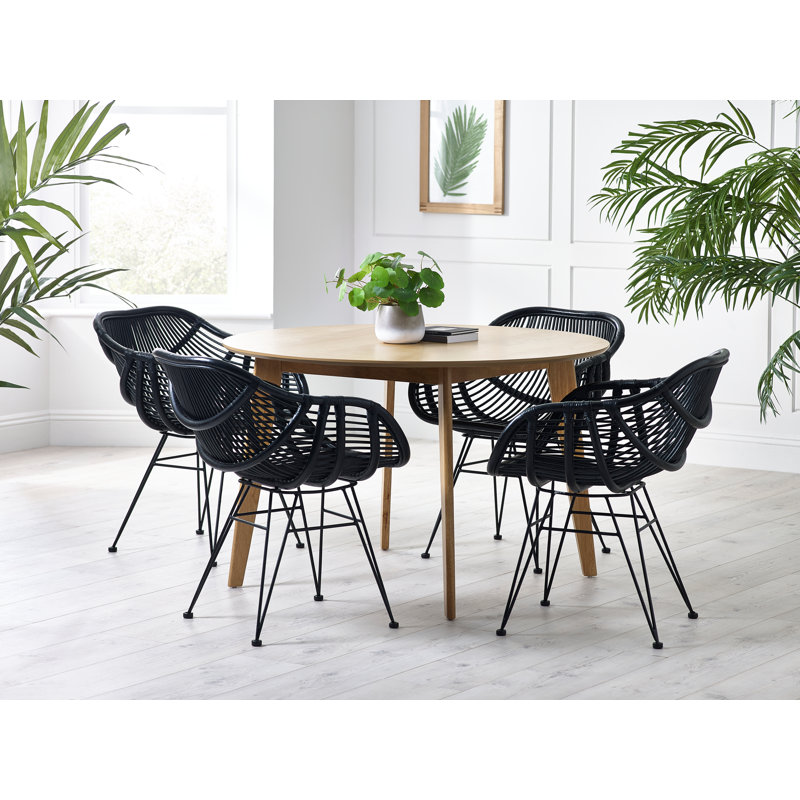 Trisha 4 - Person Dining Set