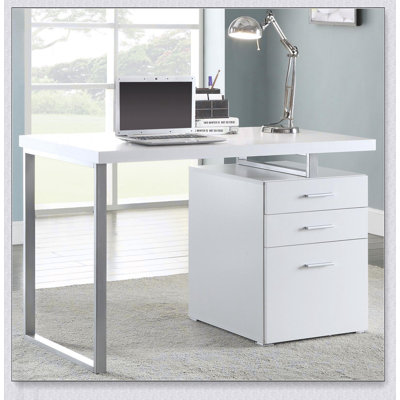 3-Drawer Reversible Office Desk with Ample Storage and Sleek Modern Design for Enhanced Productivity and Aesthetics.