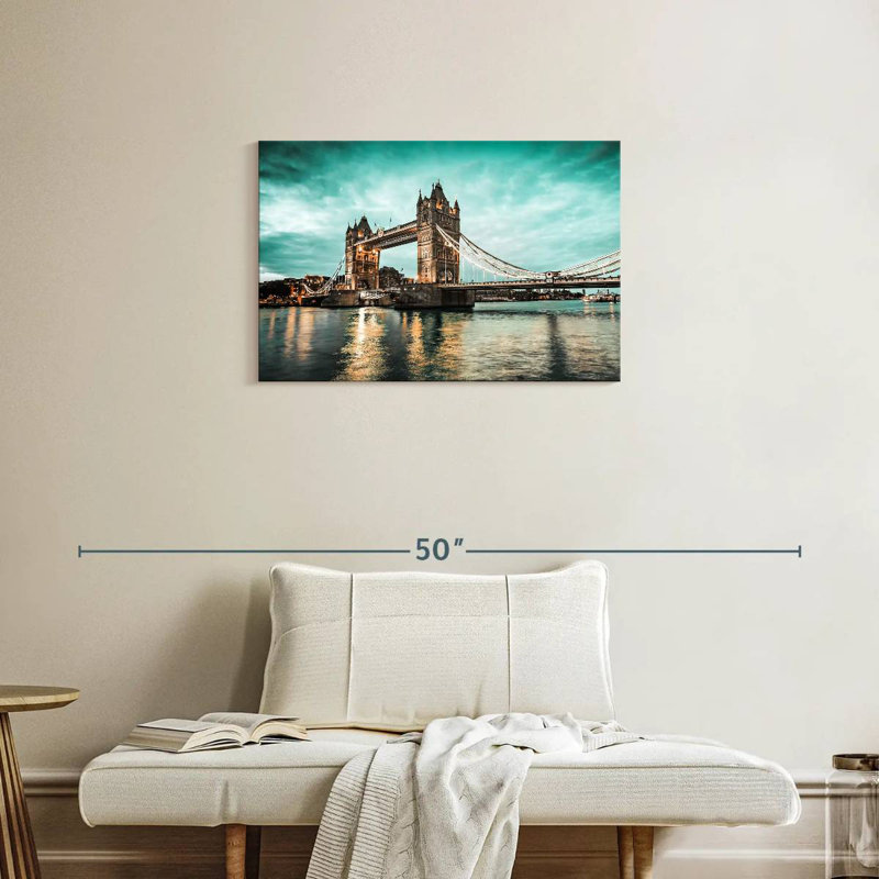 Nicci London Bridge Nightfall, H 20 po x l 30 po