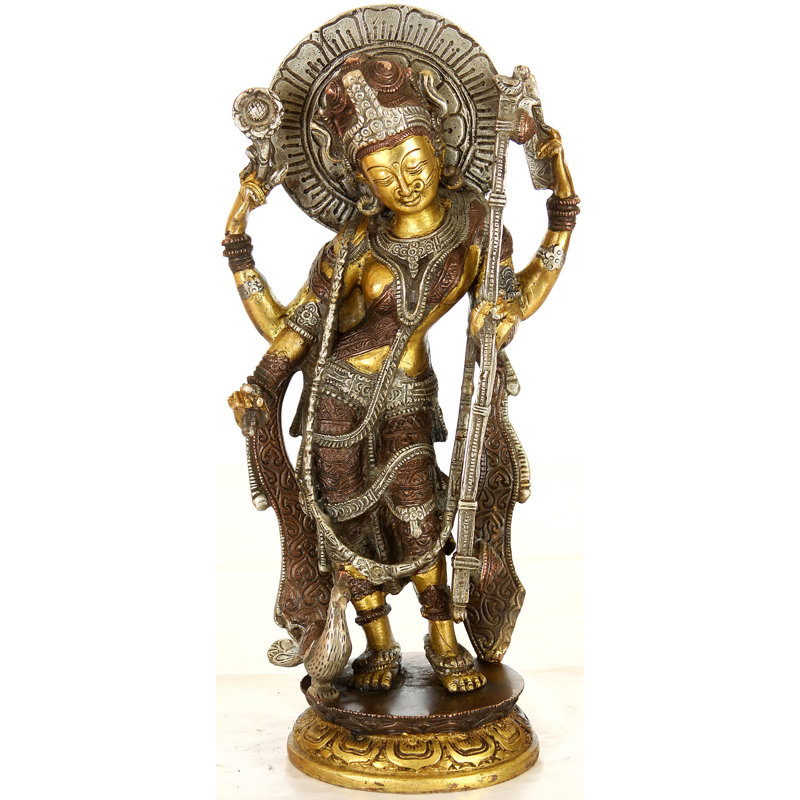 Déesse Saraswati dans Tribhanga Pose