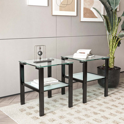 Table à thé en verre transparent à deux couches, polyvalente et élégante pour toute pièce.
