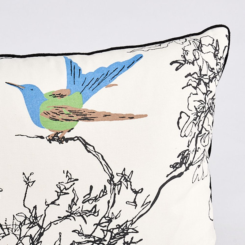 Coussin oiseaux et papillons
