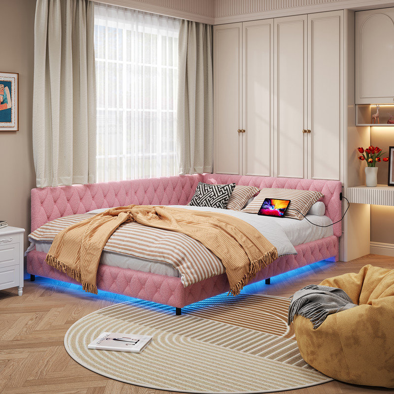 Bed, Pink