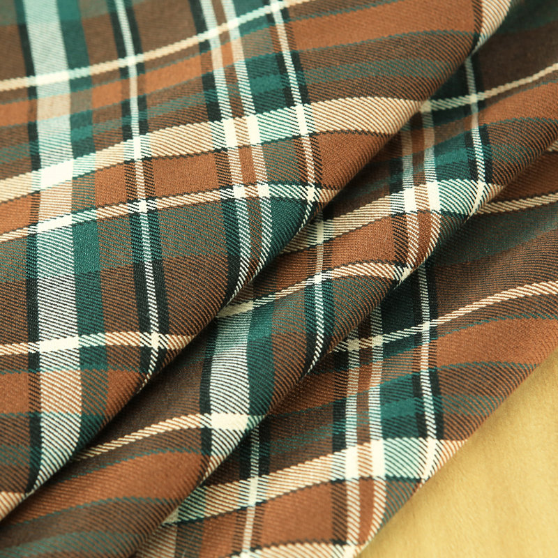 55"W x 102"L-Red-Brown Plaid Polyester Wrinkle-Resistant Waterproof Tablecloth for Indoor & Outdoor Use, Red-Brown Plaid