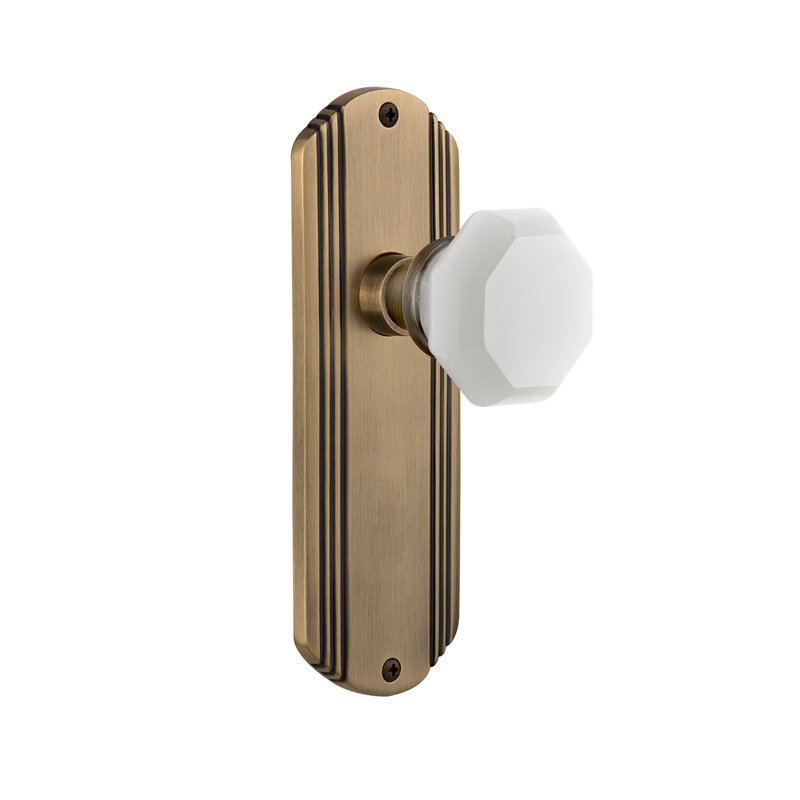 Deco Plate with Waldorf White Milk Knob, Antique Brass