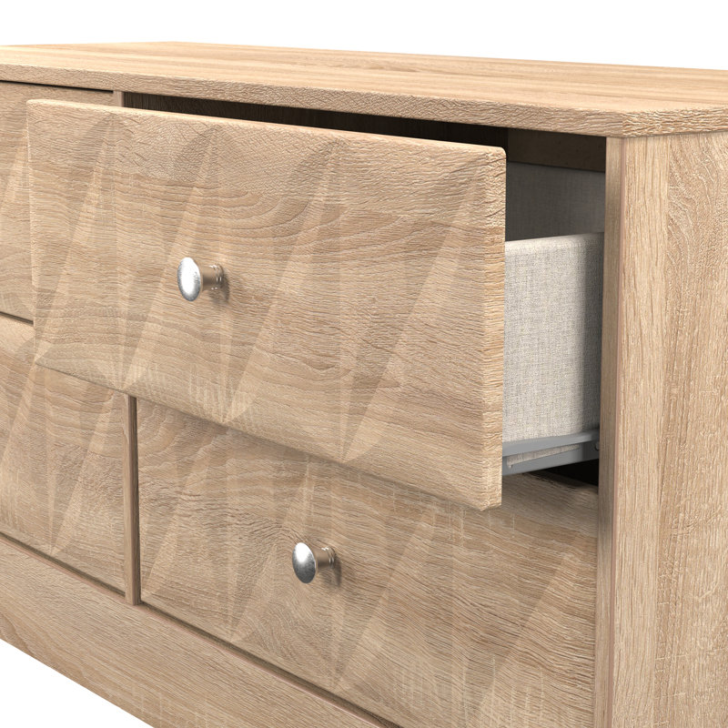 Ceinwen 115cm W 4 - Drawer Chest of Drawers, Bardolino Oak