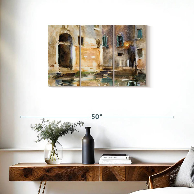 Sebbie Classic Venice, 20" H x 33" W