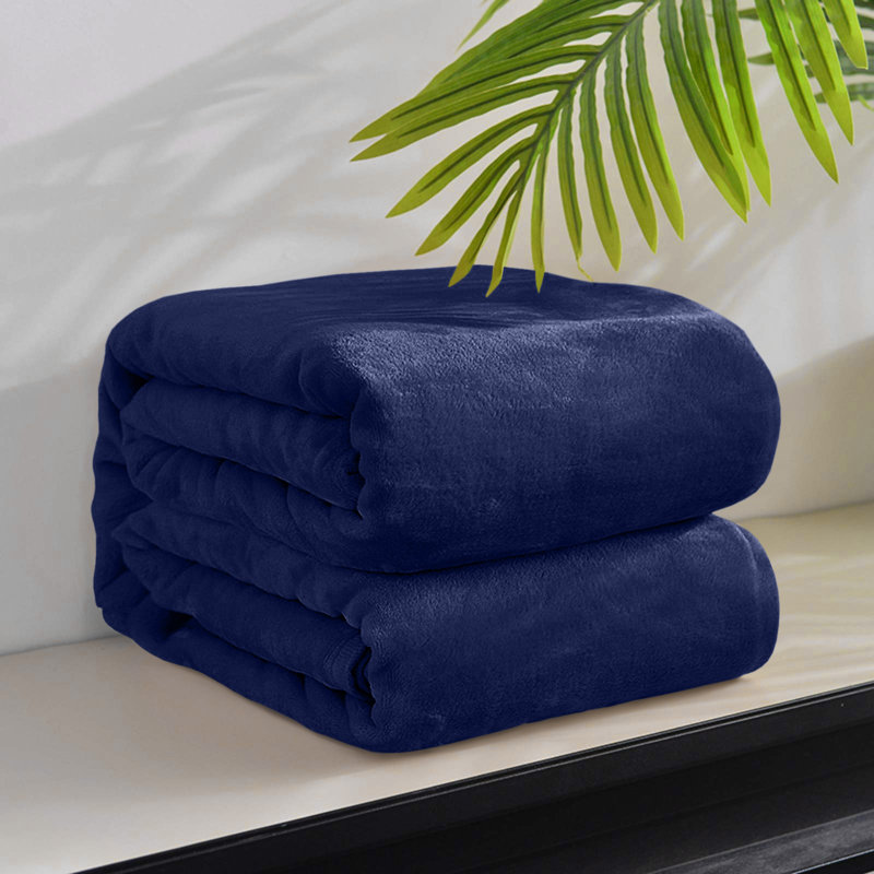 Ultra-Soft Fleece Blanket - Plush Warm Bed & Sofa Throw for All-Season Comfort, King (200cm x 240cm), Navy