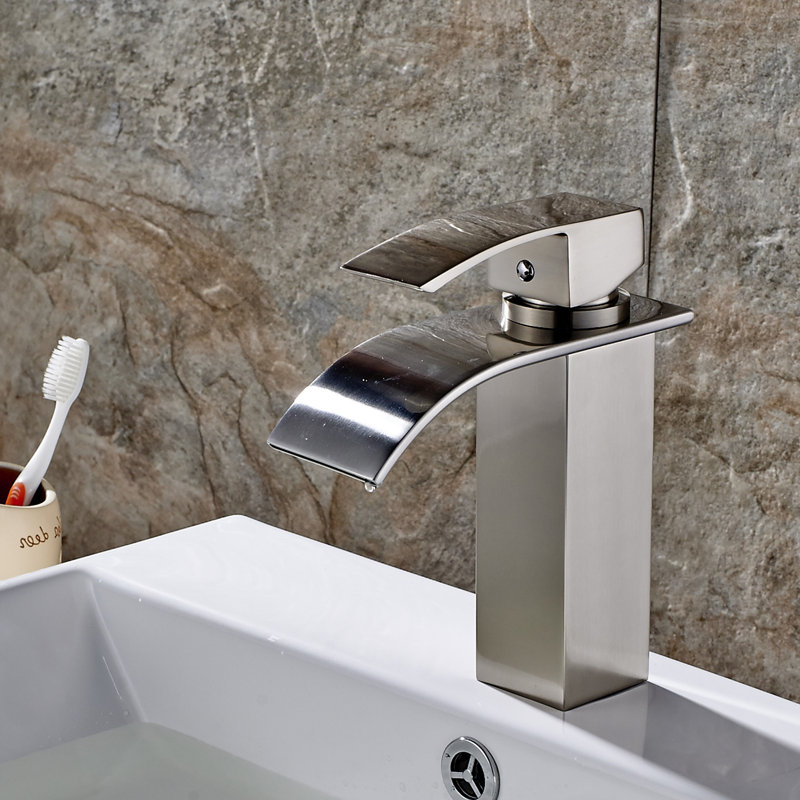 Single-Hole Single-handle Bathroom Faucet, Brushed Nickel