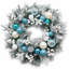 Couronne de Noël pré-illuminée de 61 cm (24 po) avec 20 lumières DEL, 8 modes d'éclairage, ornements bleus et minuterie de 6 heures, en PVC pour la décoration intérieure et extérieure