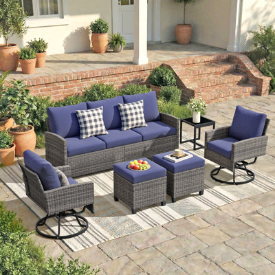 Ensemble de conversation de patio en osier 6 pièces avec canapé, chaises pivotantes, coussins et repose-pieds