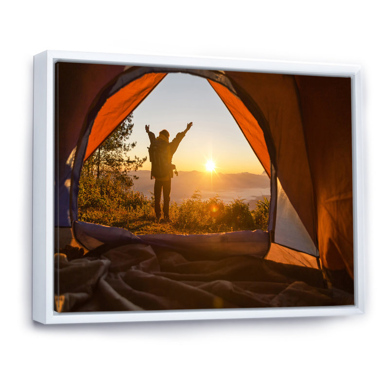 Randonnée pédestre au coucher du soleil sur toile, Cadre flottant blanc, H 30 po x l 40 po x P 1,5 po