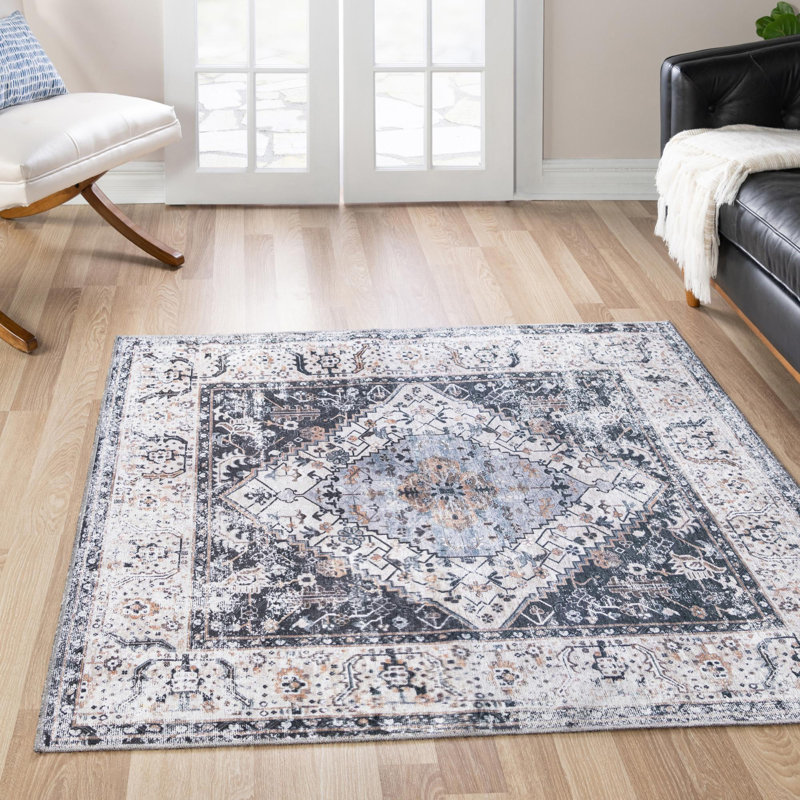 Tapis oriental gris Oluremi, Carré 5 pi