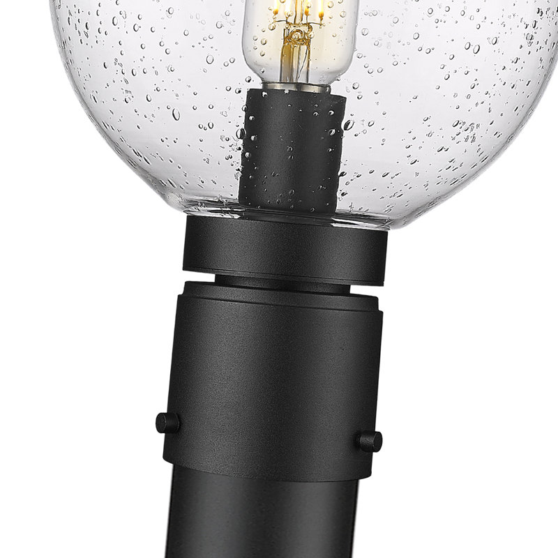Hyrup Lamp Post (Full), Seeded