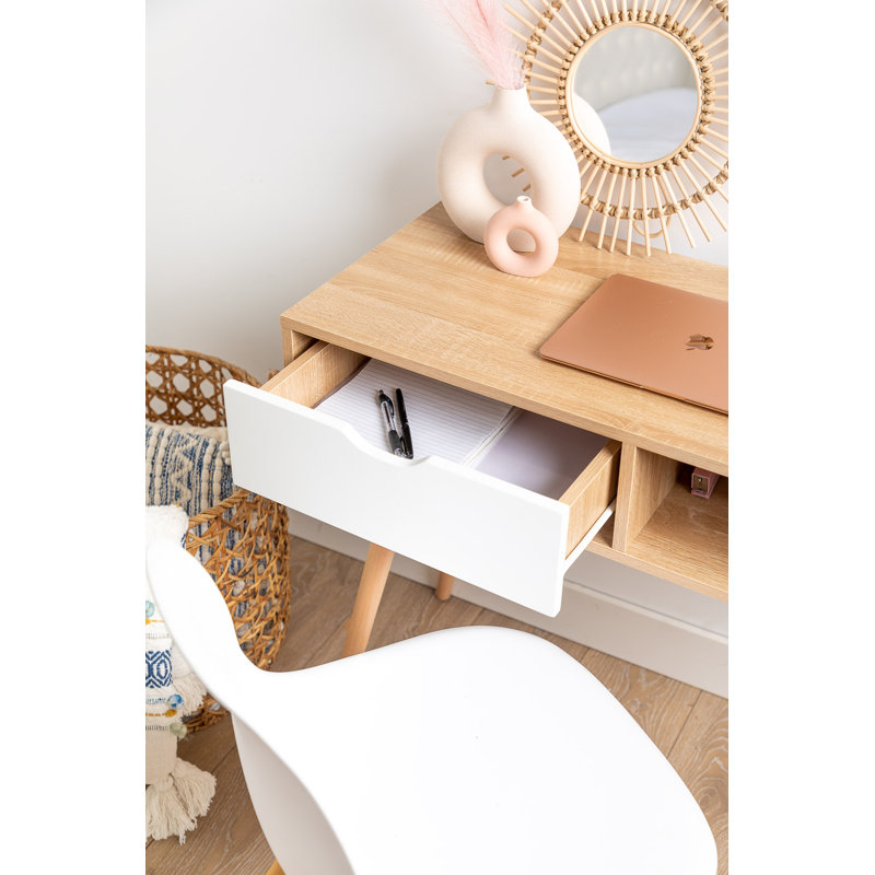 Bureau Jaylamarie