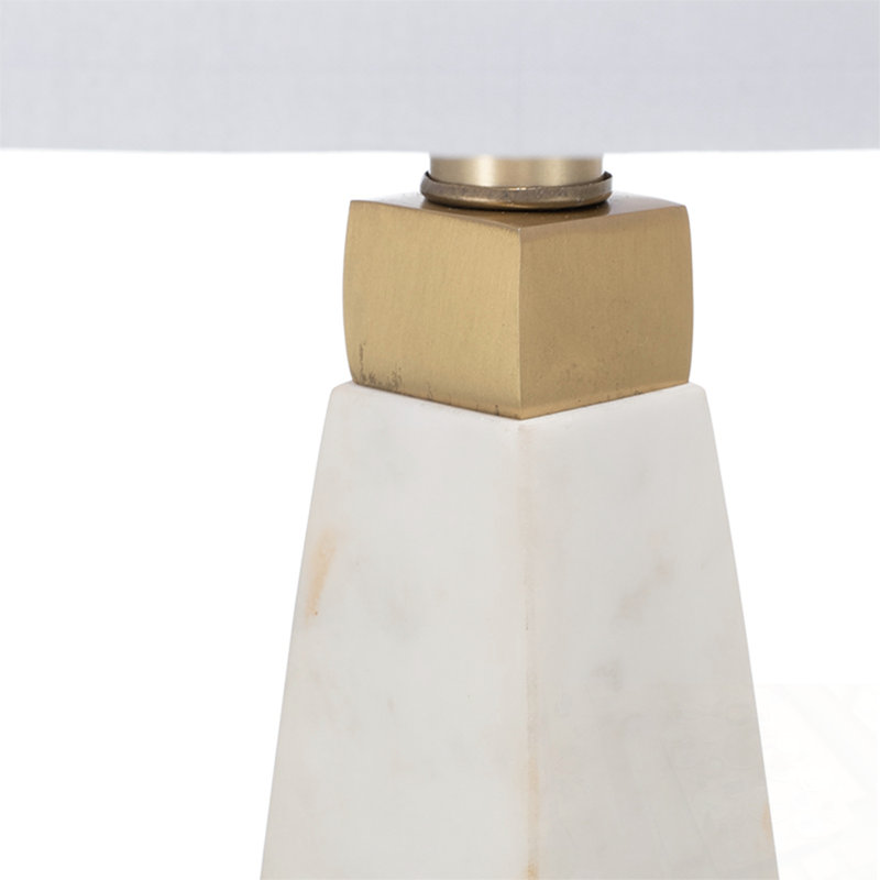 Casavant avec base robuste