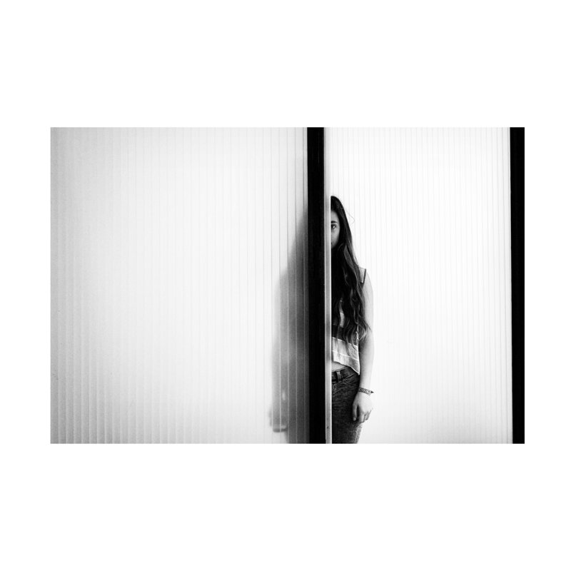 Laura Laura, art sur toile presque, H 16 po x l 24 po