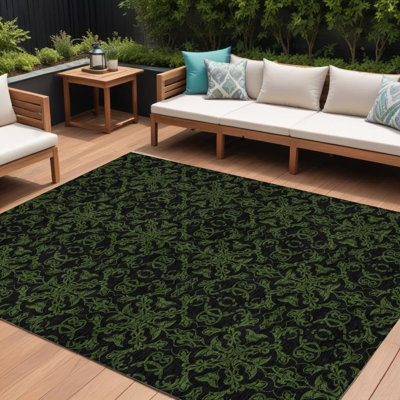 Tapis intérieur / extérieur vert olive et vert 8 pi x 10 pi HomeRoots