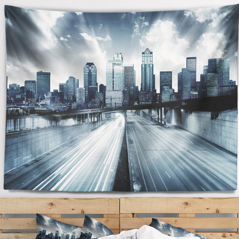 Tapisserie cityscape city avec teinte bleu, H 32 po x l 39 po