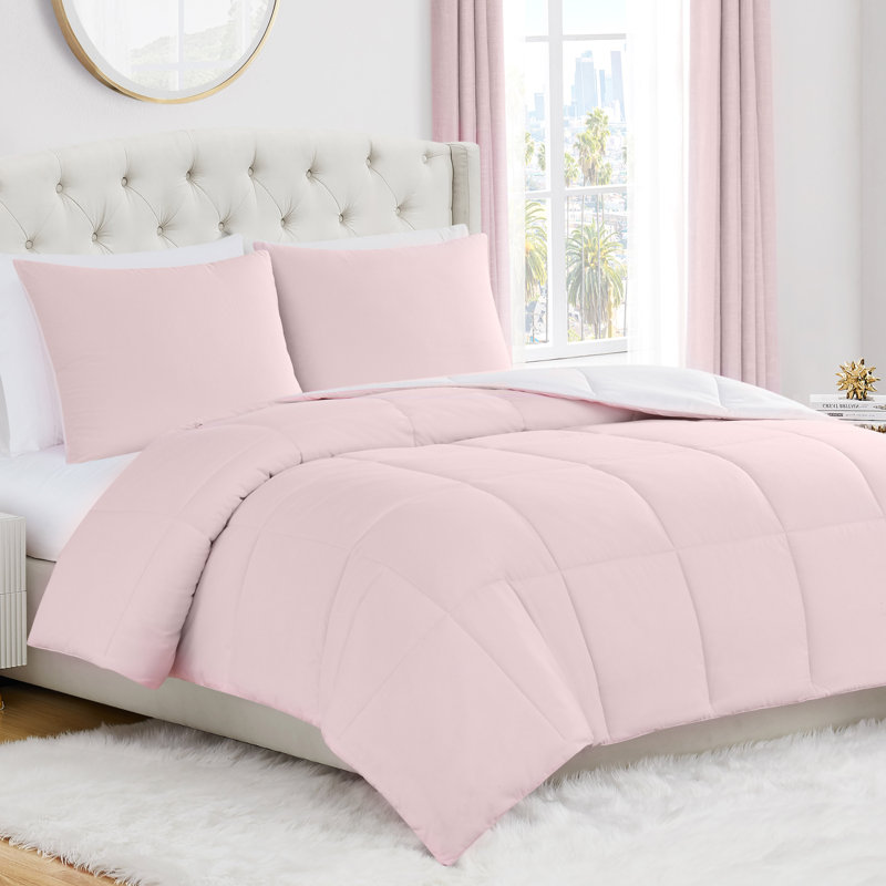 Juicy Couture Box Stitch Reversible Comforter Sets, Queen Comforter + 2 Standard Pillow Shams, Pink Marshmallow/ White
